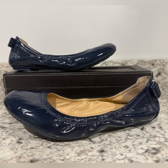 Cole Haan Manhattan Ballet Flats Navy Blue Size 5 B display picture 1